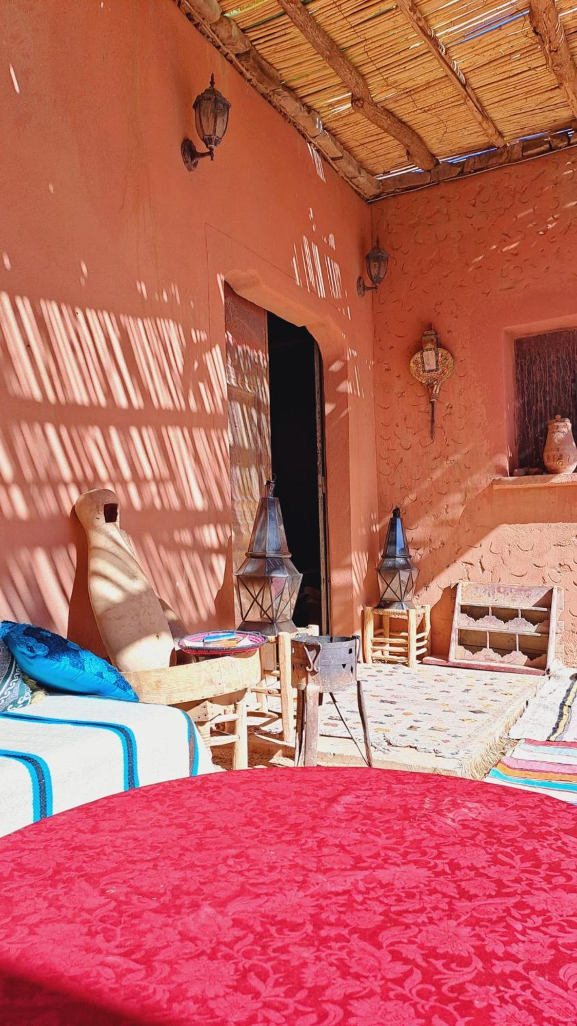 La Petite Maison Du Lac Iriki Foum Zguid Exteriér fotografie