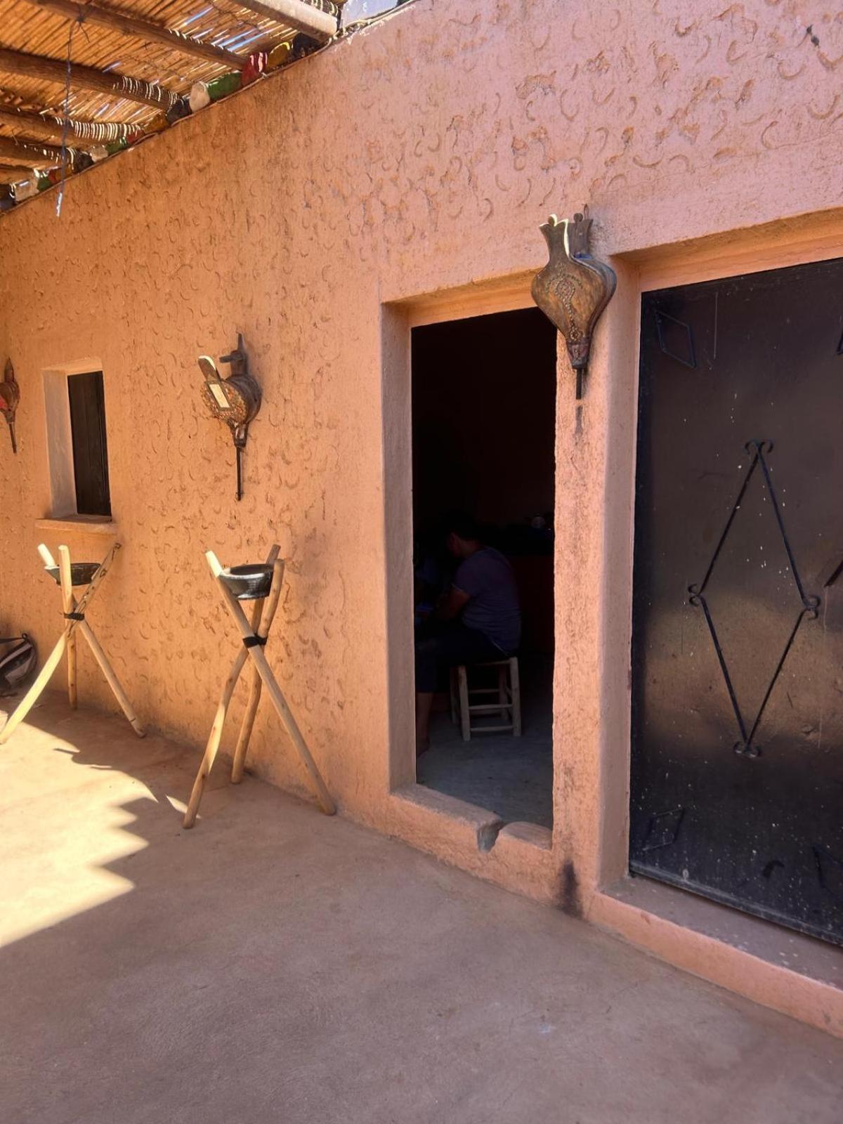 La Petite Maison Du Lac Iriki Foum Zguid Exteriér fotografie