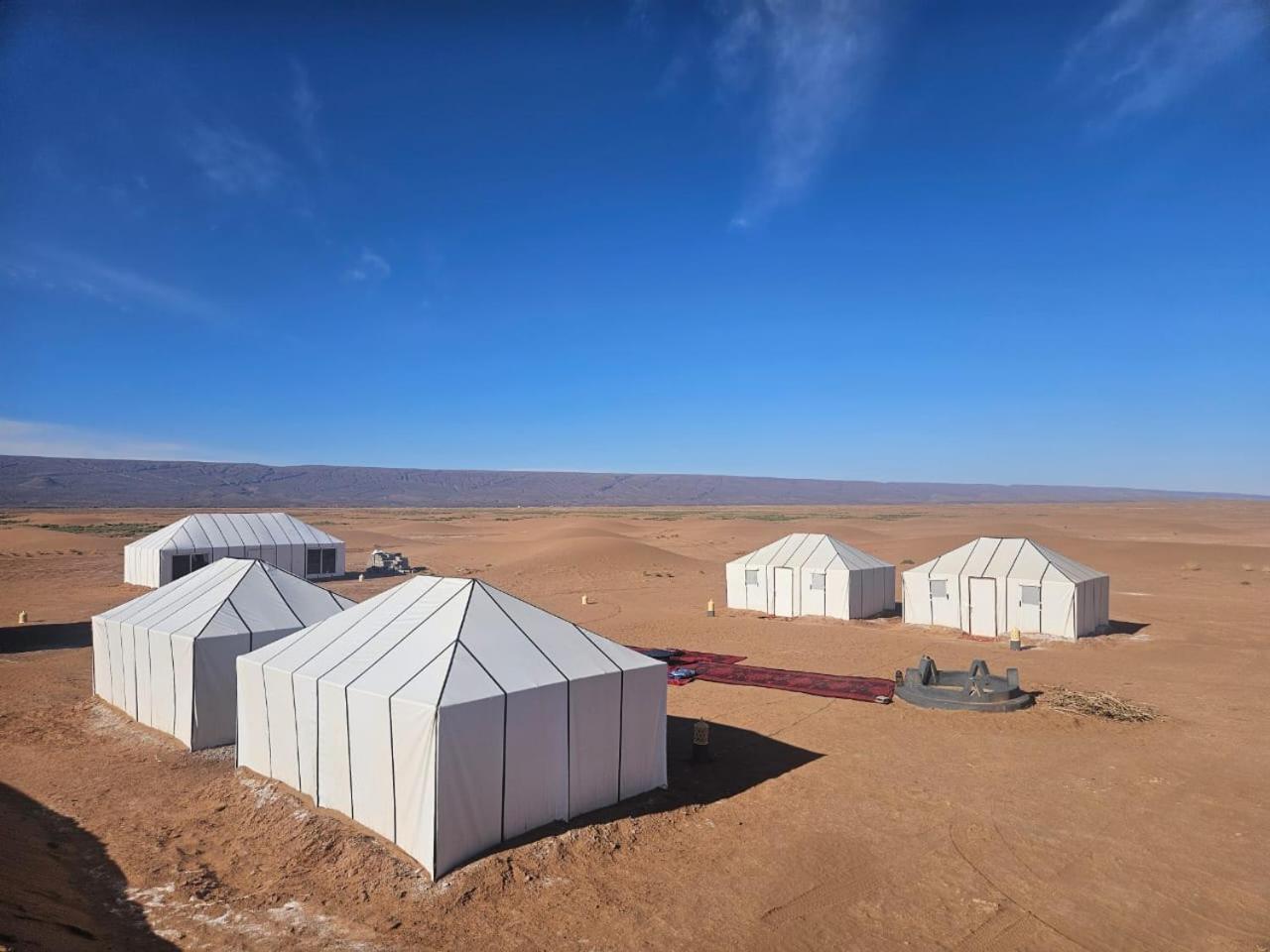 La Petite Maison Du Lac Iriki Foum Zguid Exteriér fotografie
